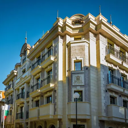 Garden - Certificate Of Excellence 10 Five-stars For 2024 Awarded By Htif Hotel 5*