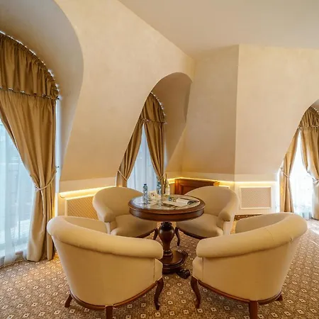 Hotel Garden - Certificate Of Excellence 10 Five-stars For 2024 Awarded By Htif Plovdiv