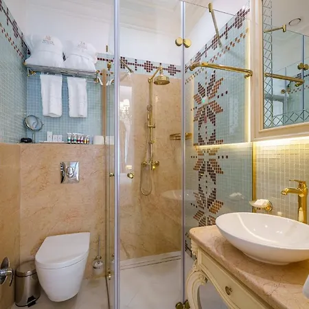 Garden - Certificate Of Excellence 10 Five-stars For 2024 Awarded By Htif 5* Plovdiv