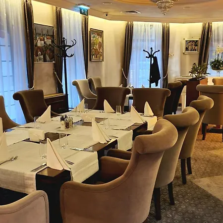 Garden - Certificate Of Excellence 10 Five-stars For 2024 Awarded By Htif 5* Plovdiv