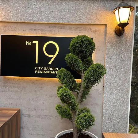 Hotel Garden - Certificate Of Excellence 10 Five-stars For 2024 Awarded By Htif