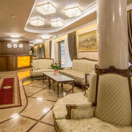 Garden: Excellence-awarded Five-star Urban Retreat 5* Plovdiv